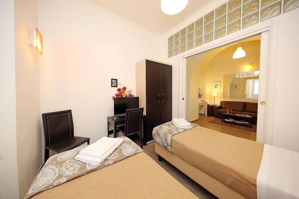 Great Central Apartment-1